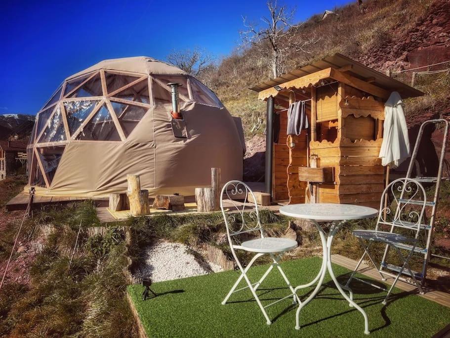Les 3 Flocons Roure Hotel Exterior photo